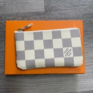 Cream keychain wallet